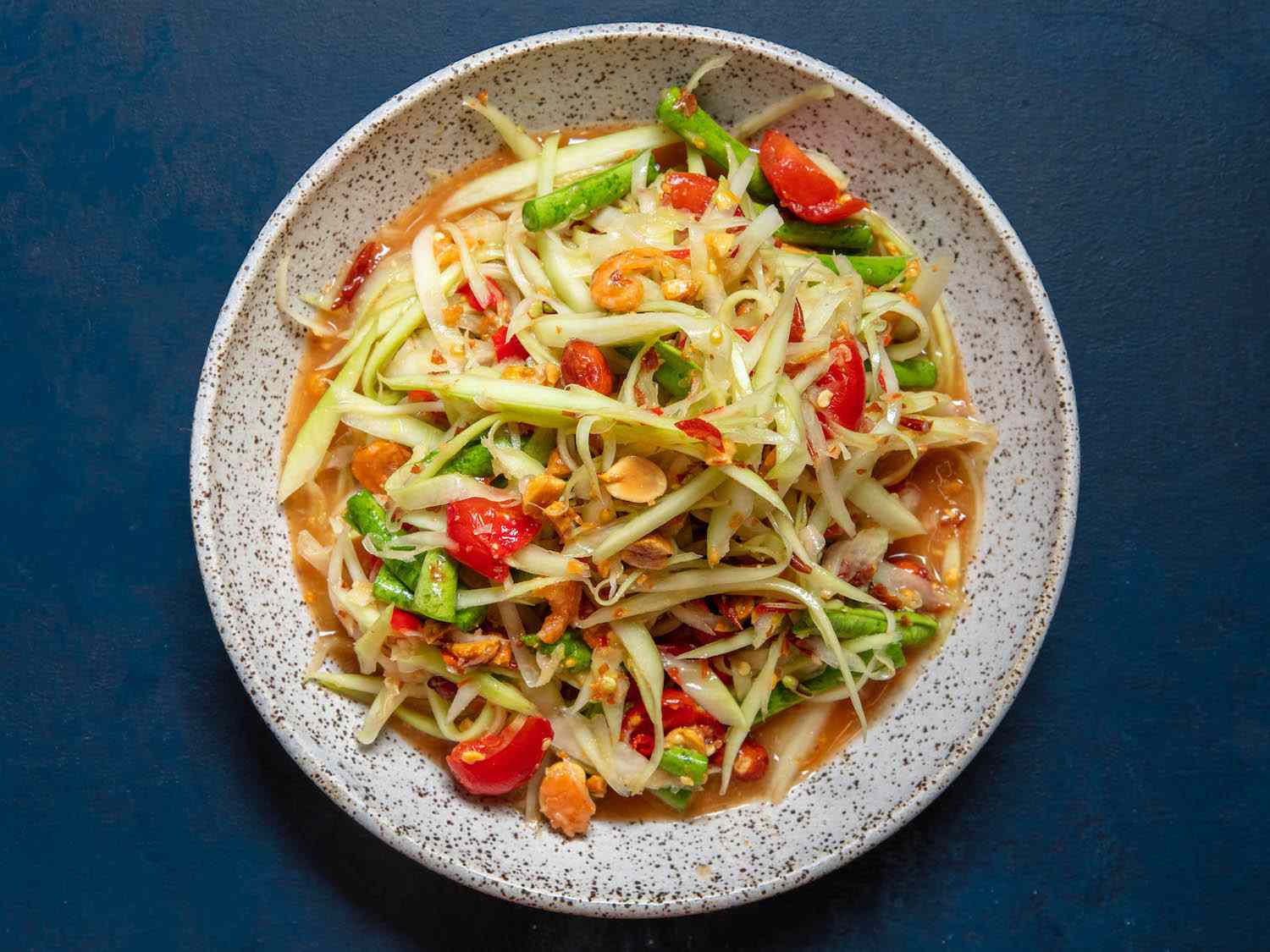 Thai Green Papaya Salad (Som Tum)